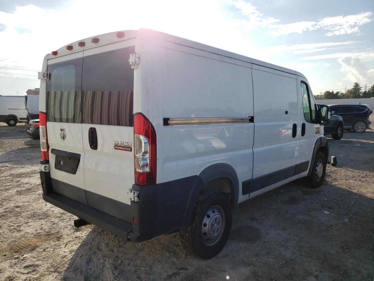 3C6TRVAGXHE552479 2017 Ram Promaster 1500 1500 Standard