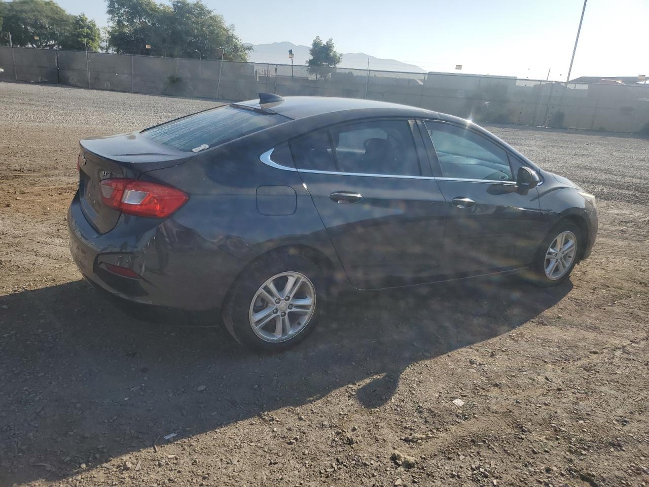 1G1BE5SM1H7196646 2017 Chevrolet Cruze Lt