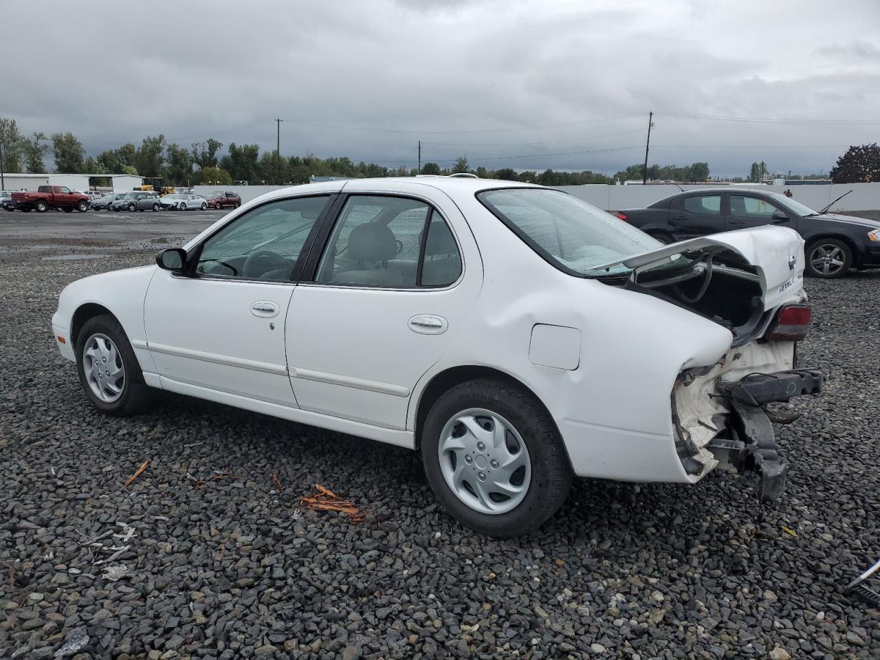 1N4BU31D2VC235401 1997 Nissan Altima Xe