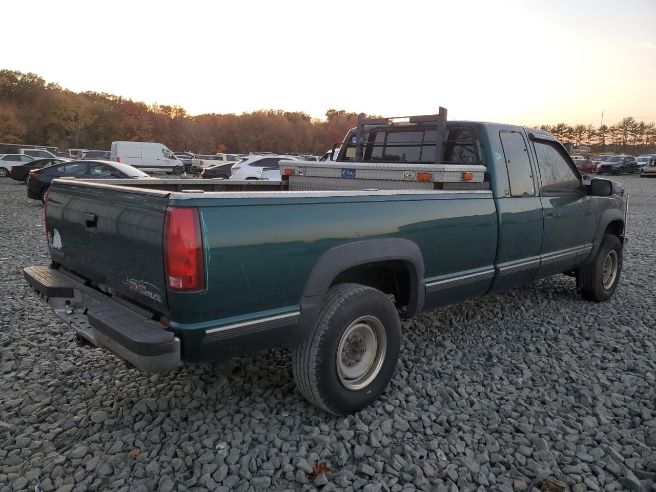 1997 GMC Sierra K2500 VIN: 1GTGK29R3VE551765 Lot: 77192704