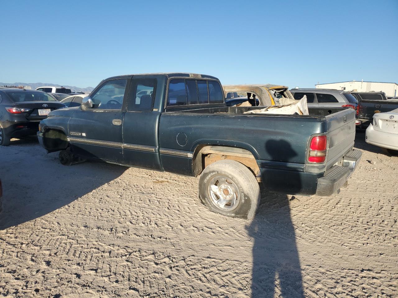 3B7HC13Z7SG702843 1995 Dodge Ram 1500