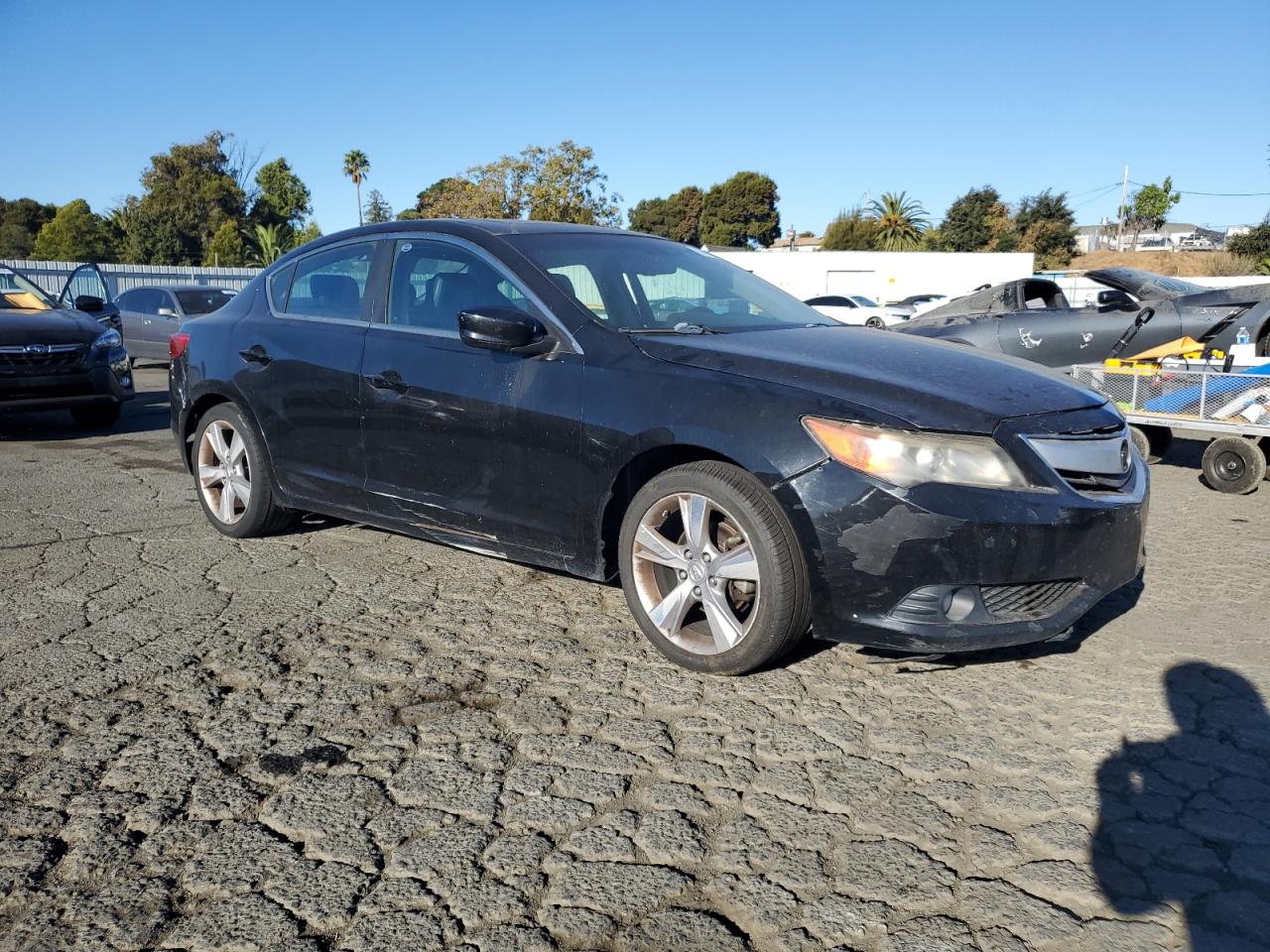 19VDE1F71DE008028 2013 Acura Ilx 20 Tech