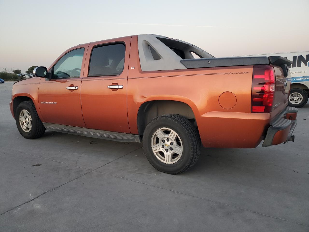 2007 Chevrolet Avalanche C1500 VIN: 3GNEC12077G134985 Lot: 76066094