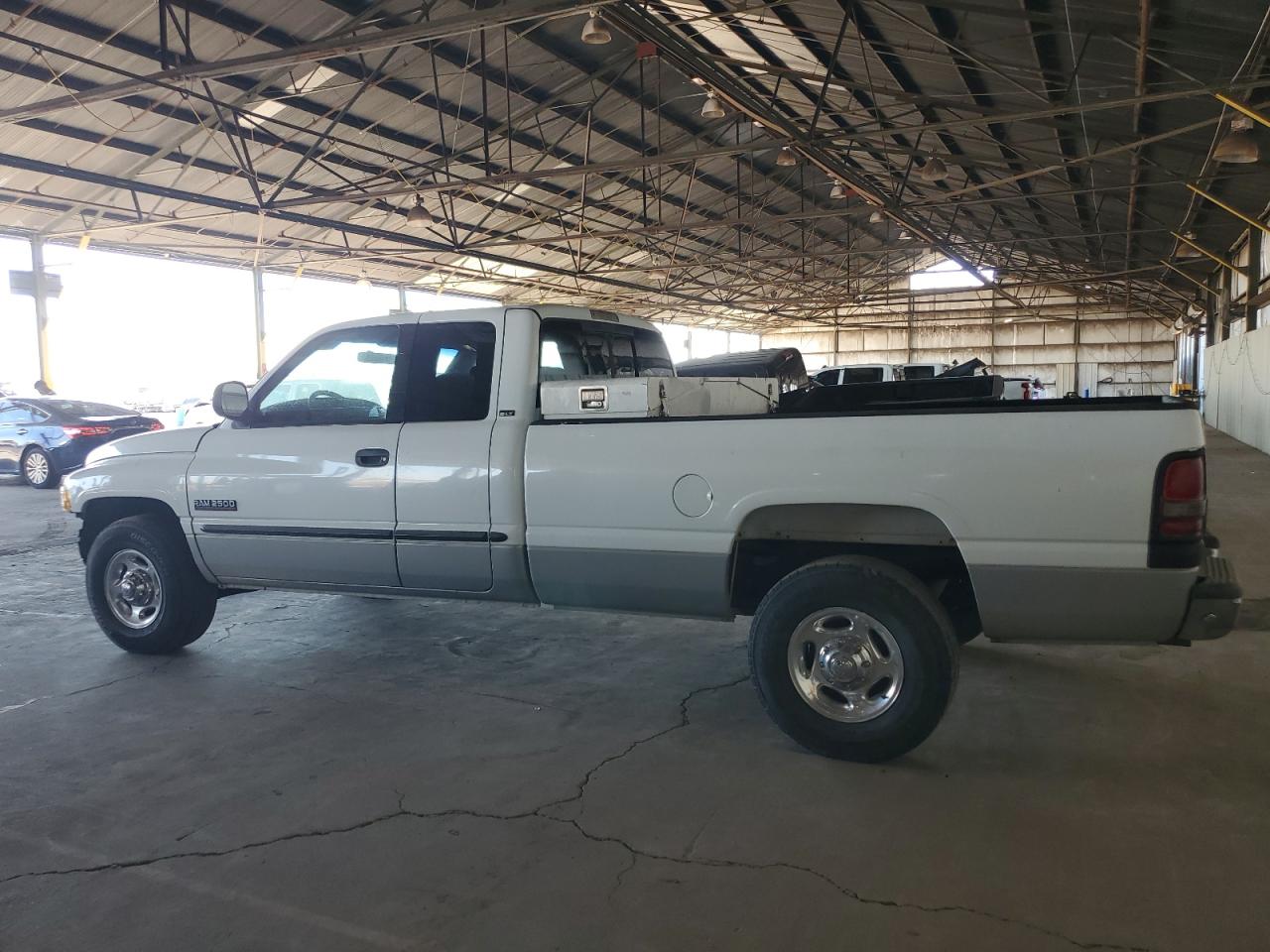 2000 Dodge Ram 2500 VIN: 1B7KC2367YJ134974 Lot: 75233754