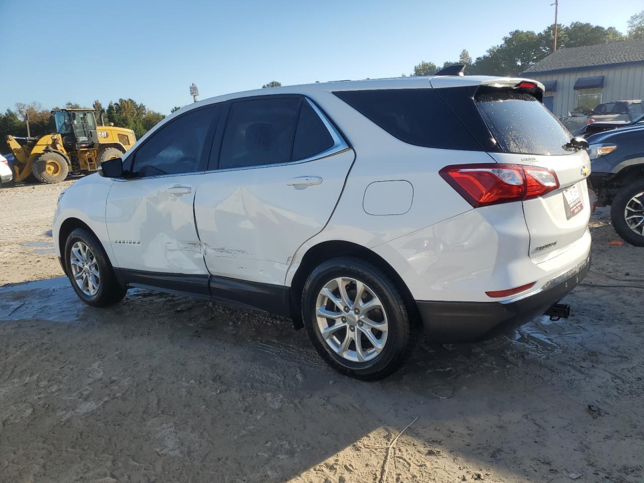 2GNAXJEV5J6125571 2018 Chevrolet Equinox Lt