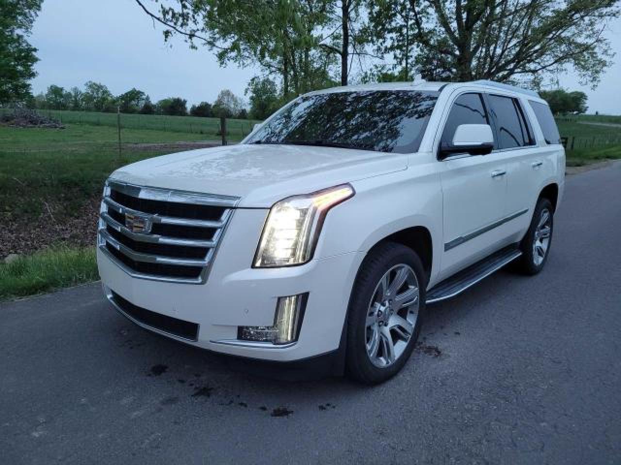 1GYS4MKJ0FR536259 2015 Cadillac Escalade Luxury