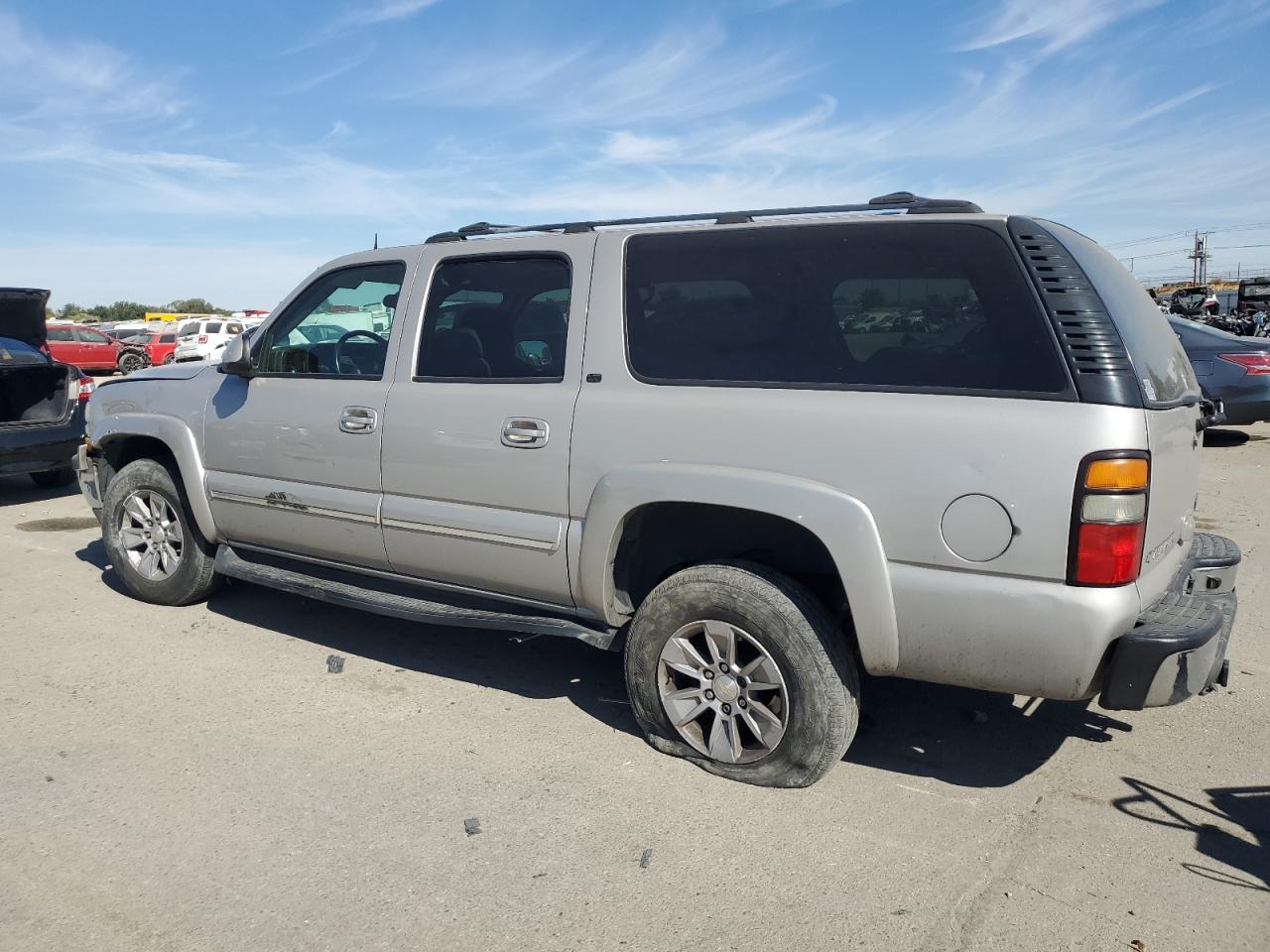 2004 Chevrolet Suburban K1500 VIN: 1GNFK16Z94J156657 Lot: 74087664