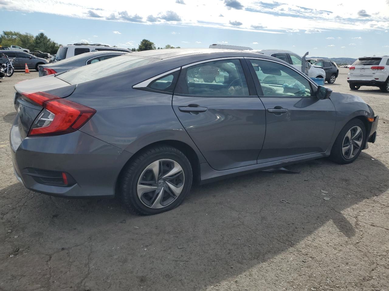 2HGFC2F68KH606557 2019 Honda Civic Lx