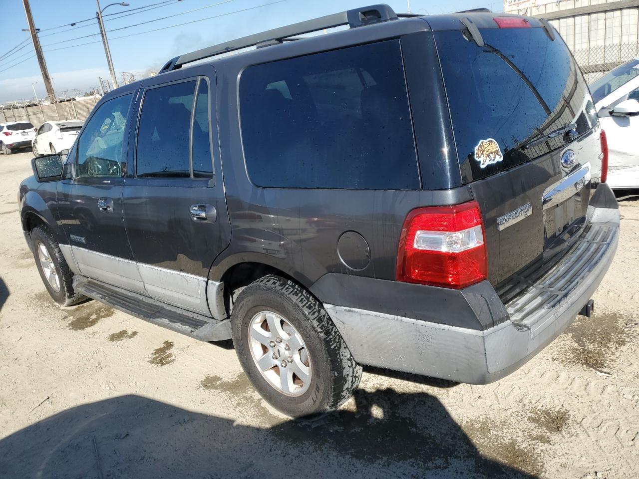 2007 Ford Expedition Xlt VIN: 1FMFU15537LA83629 Lot: 77539134