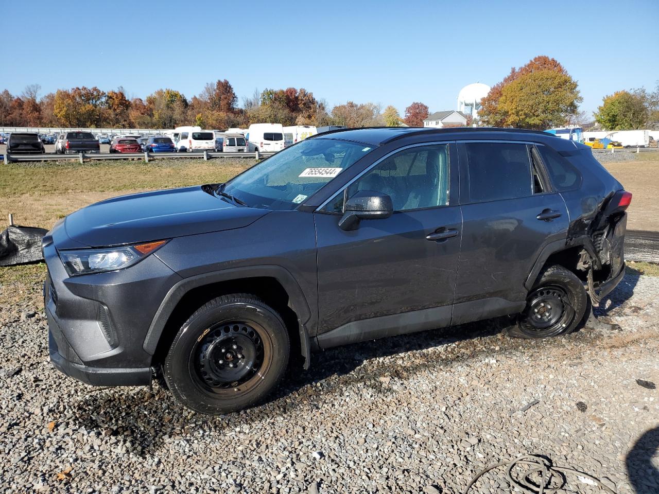 2T3F1RFV4LC138415 2020 Toyota Rav4 Le