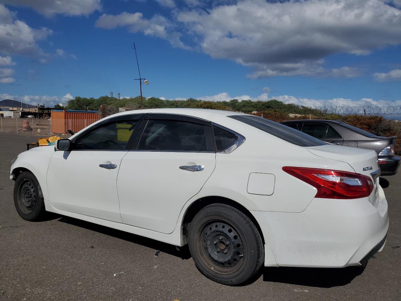 1N4AL3AP1GC145779 2016 Nissan Altima 2.5