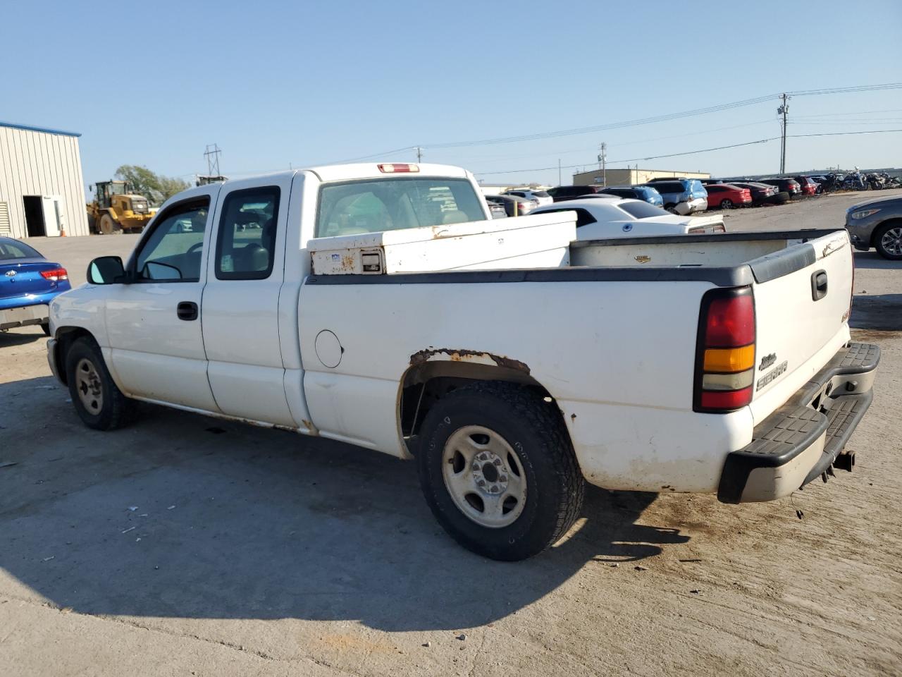 2004 GMC New Sierra C1500 VIN: 2GTEC19T341268695 Lot: 75525444