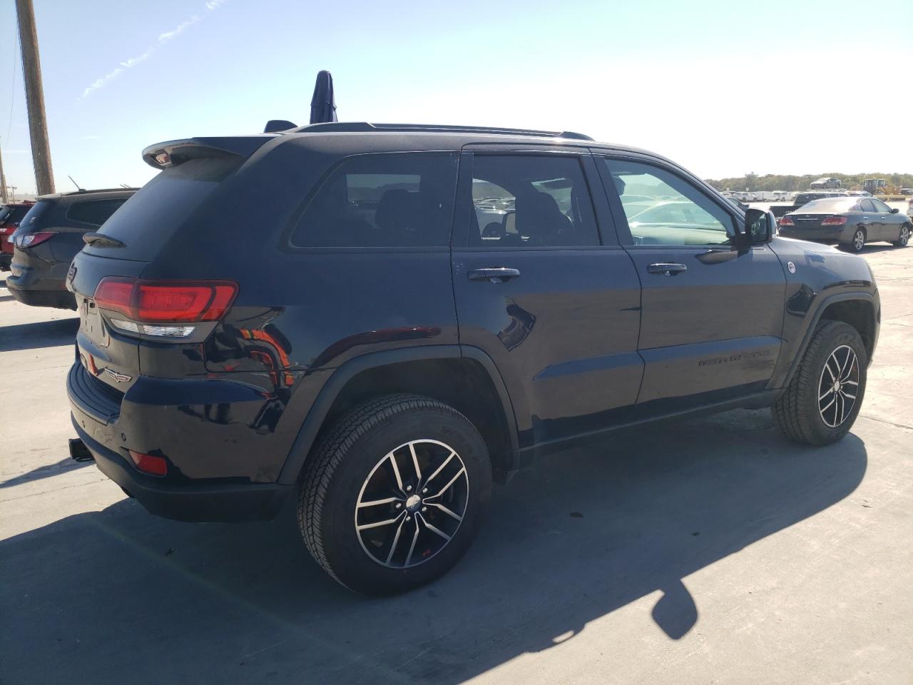 2018 Jeep Grand Cherokee Trailhawk VIN: 1C4RJFLG3JC144657 Lot: 76069644