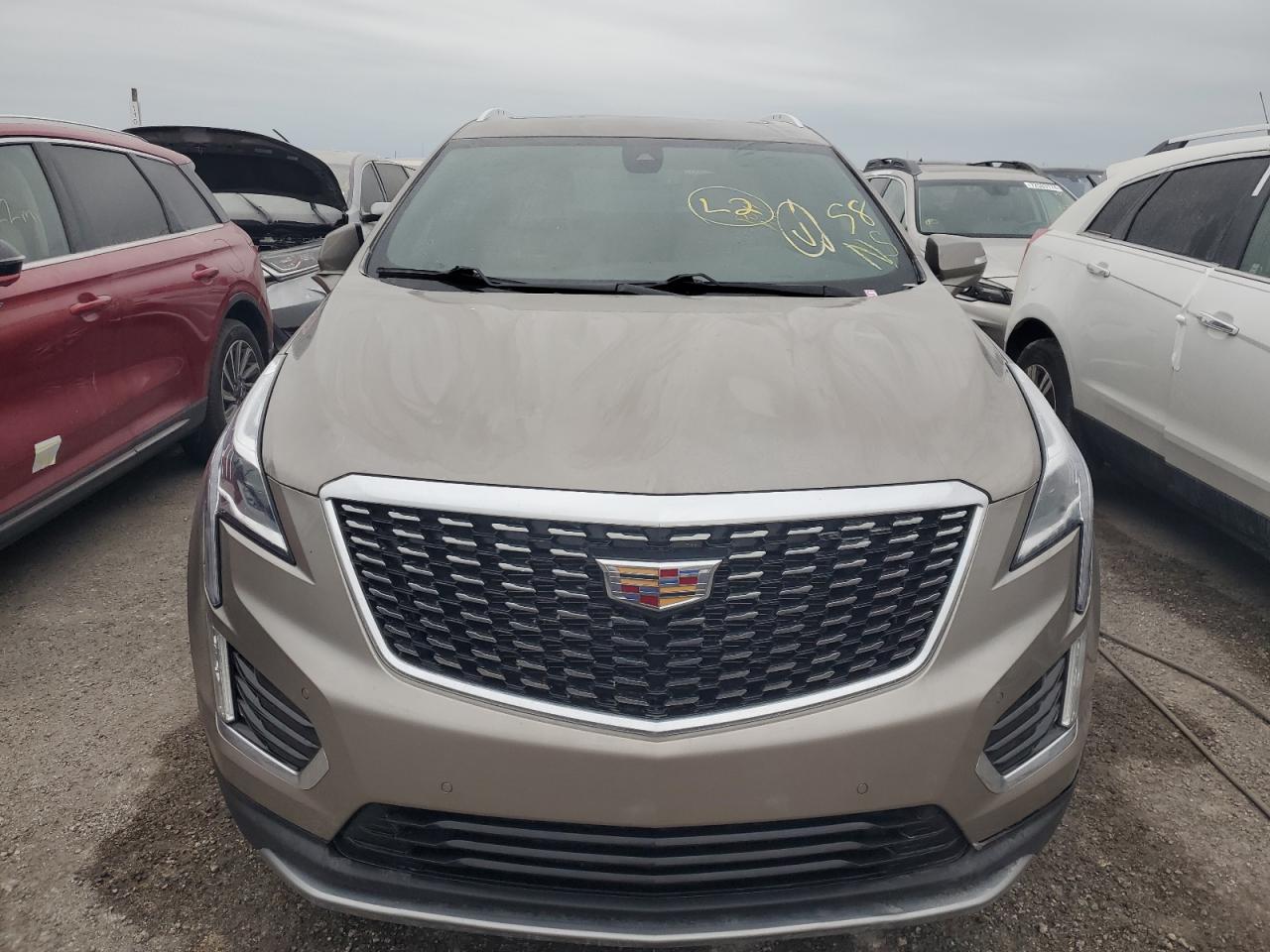 1GYKNCRS1NZ126722 2022 Cadillac Xt5 Premium Luxury