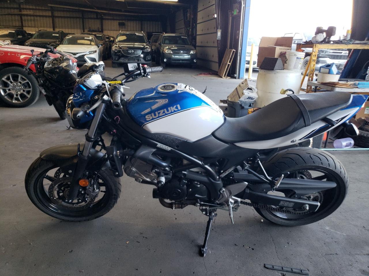 JS1VP55A1J2100446 2018 Suzuki Sv650