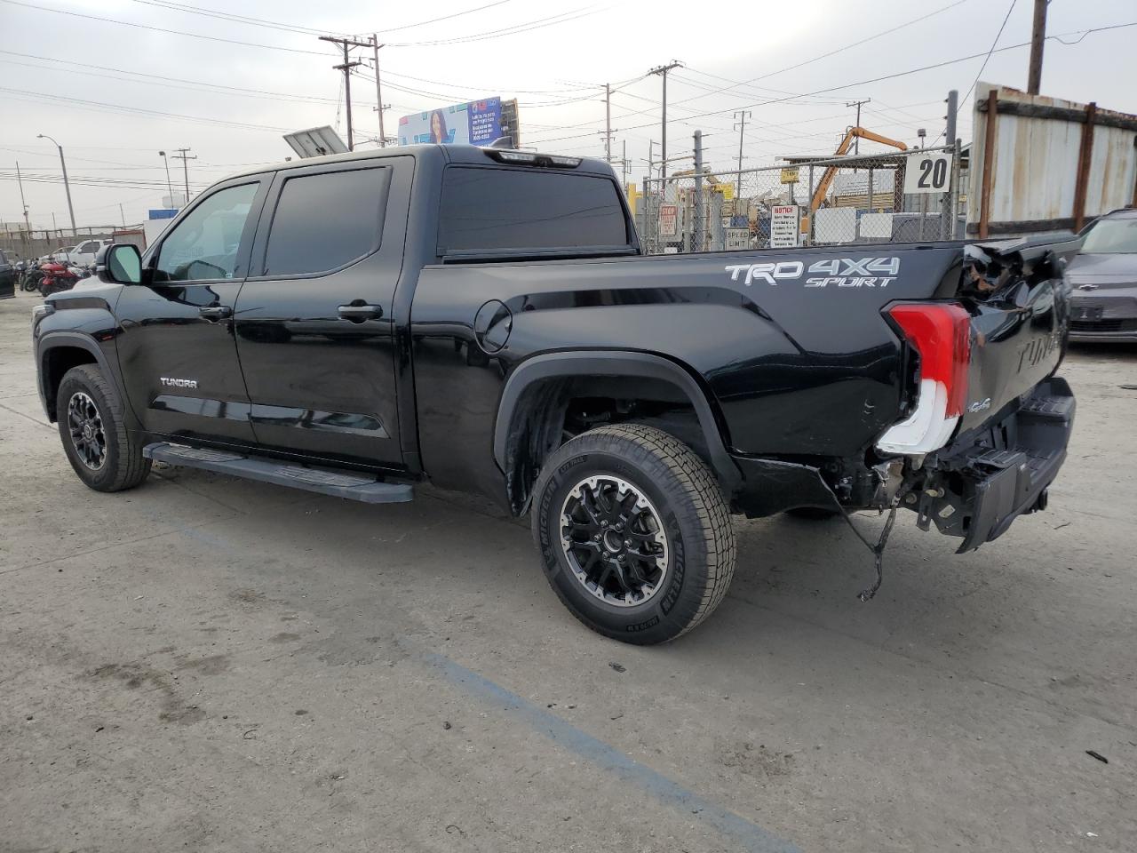 5TFLA5ECXNX001200 2022 Toyota Tundra Crewmax Sr5