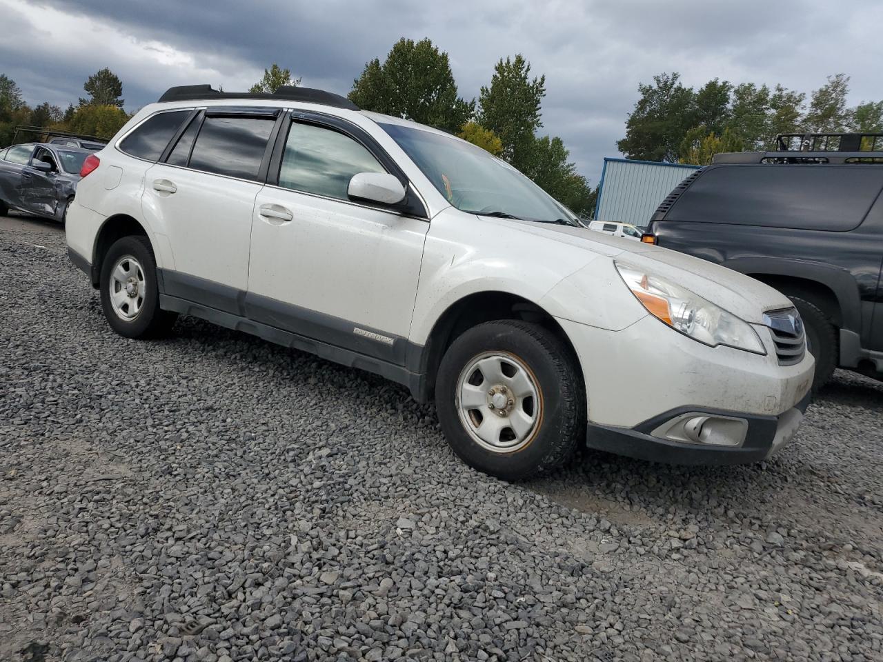 2011 Subaru Outback 2.5I Limited VIN: 4S4BRBLC3B3348288 Lot: 76361334