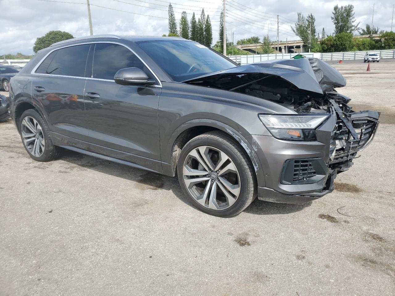 WA1CVAF19KD011315 2019 Audi Q8 Prestige