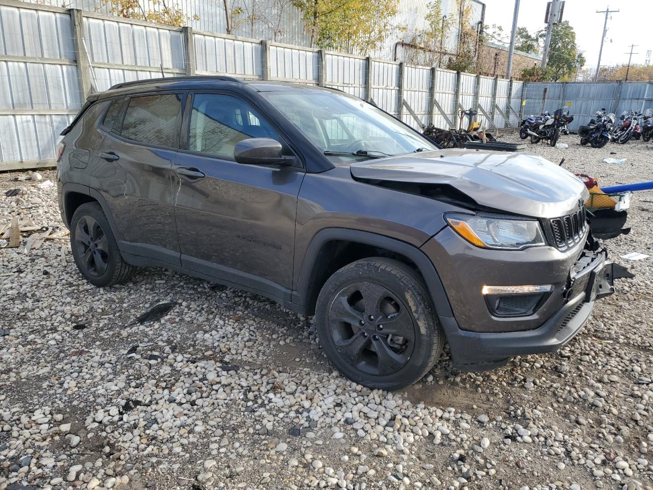 2018 Jeep Compass Latitude VIN: 3C4NJDBB0JT403098 Lot: 76463954