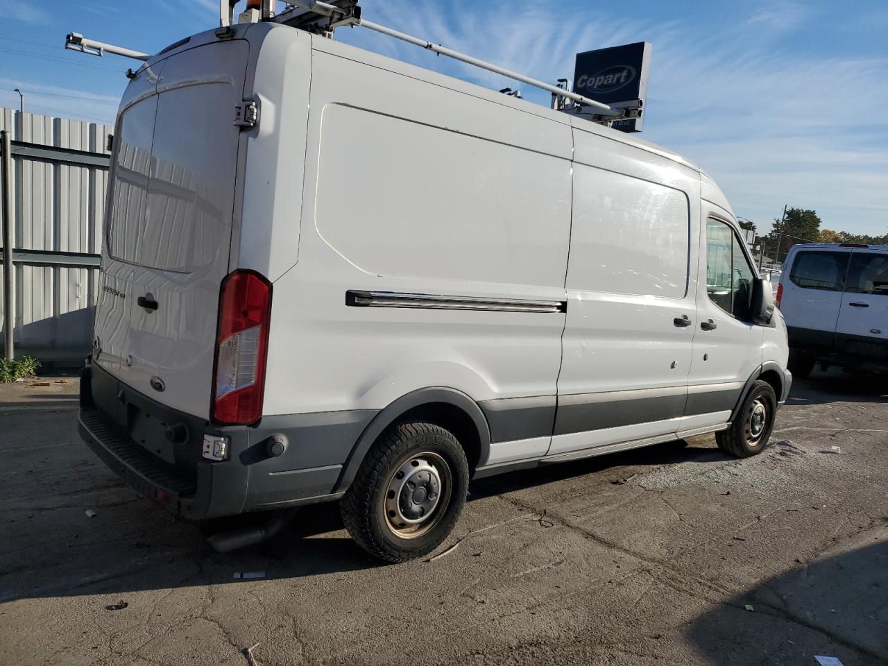 1FTNE2CVXFKB13395 2015 Ford Transit T-150