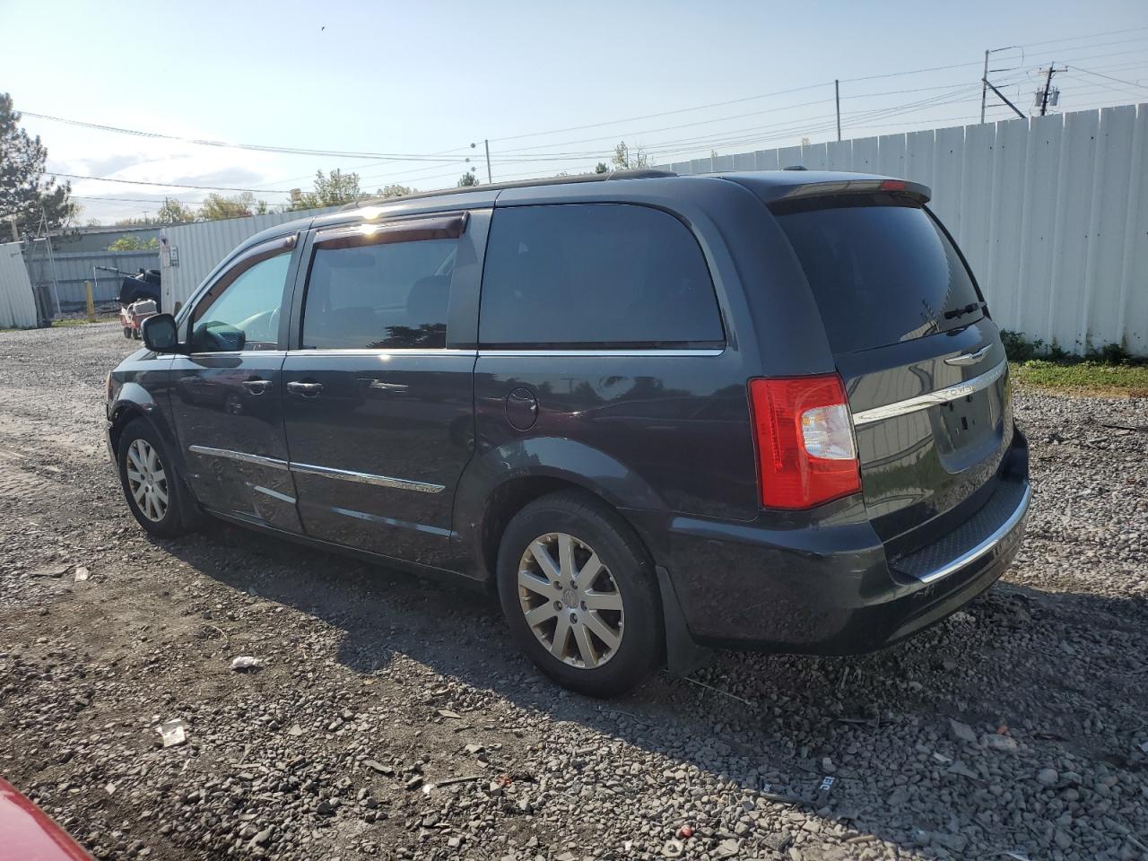 2A4RR8DGXBR780921 2011 Chrysler Town & Country Touring L