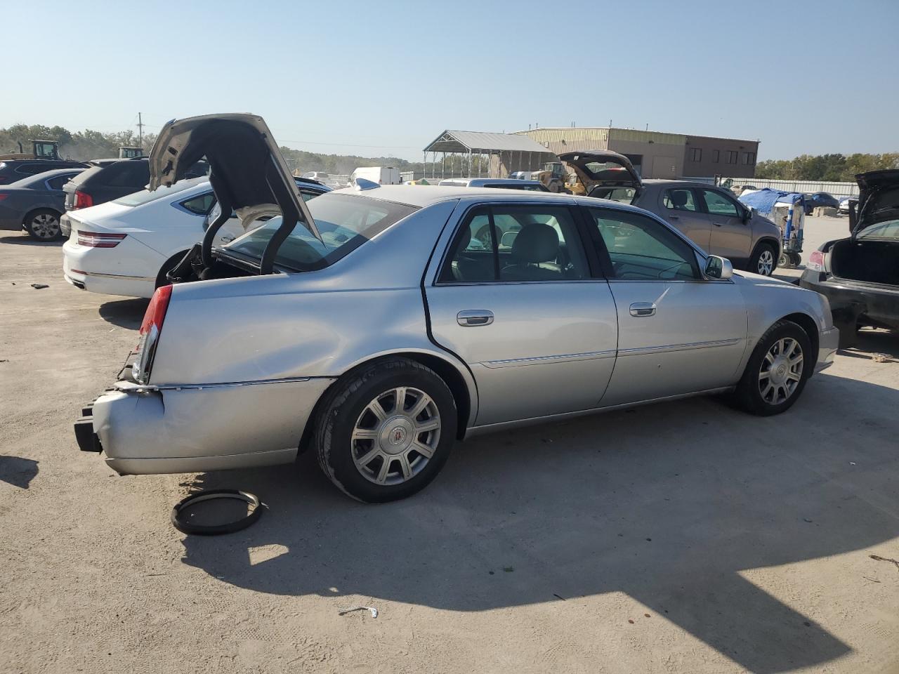 2010 Cadillac Dts VIN: 1G6KA5EYXAU105496 Lot: 75686214