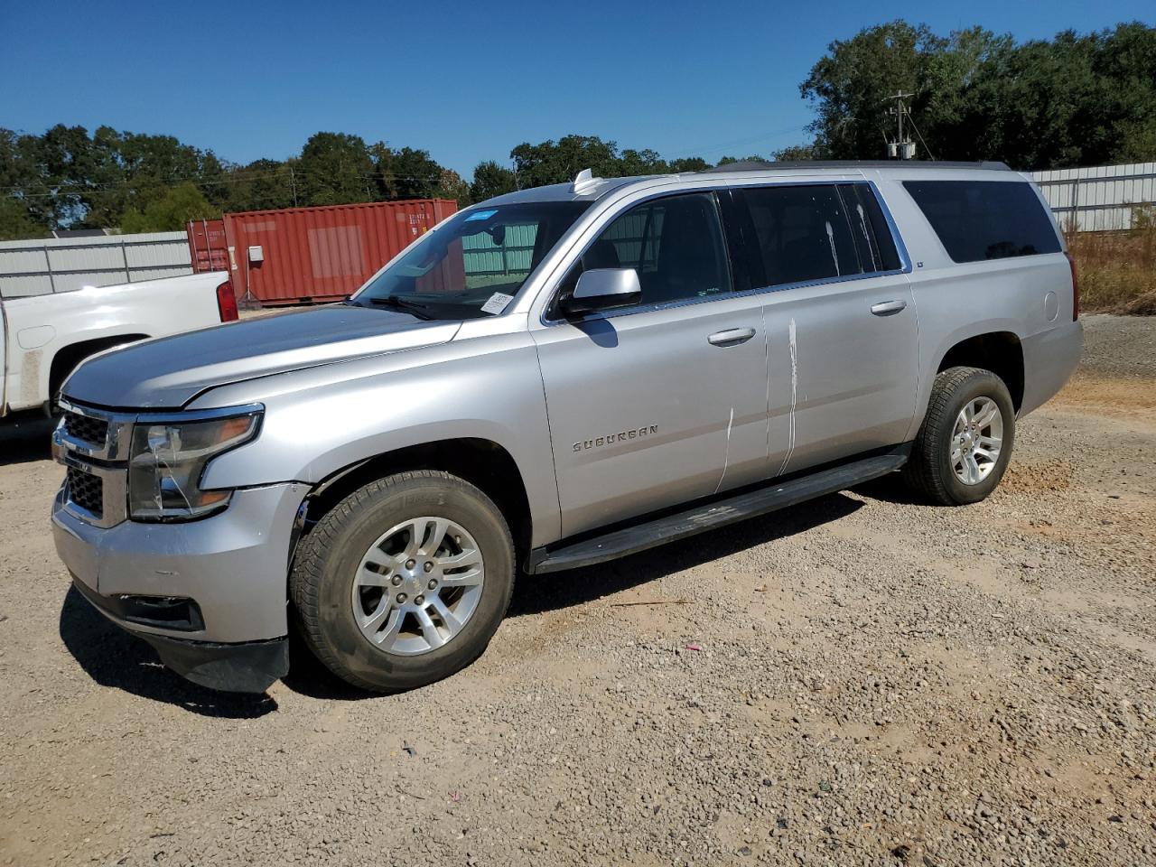 2019 Chevrolet Suburban C1500 Lt VIN: 1GNSCHKC0KR187221 Lot: 76785024