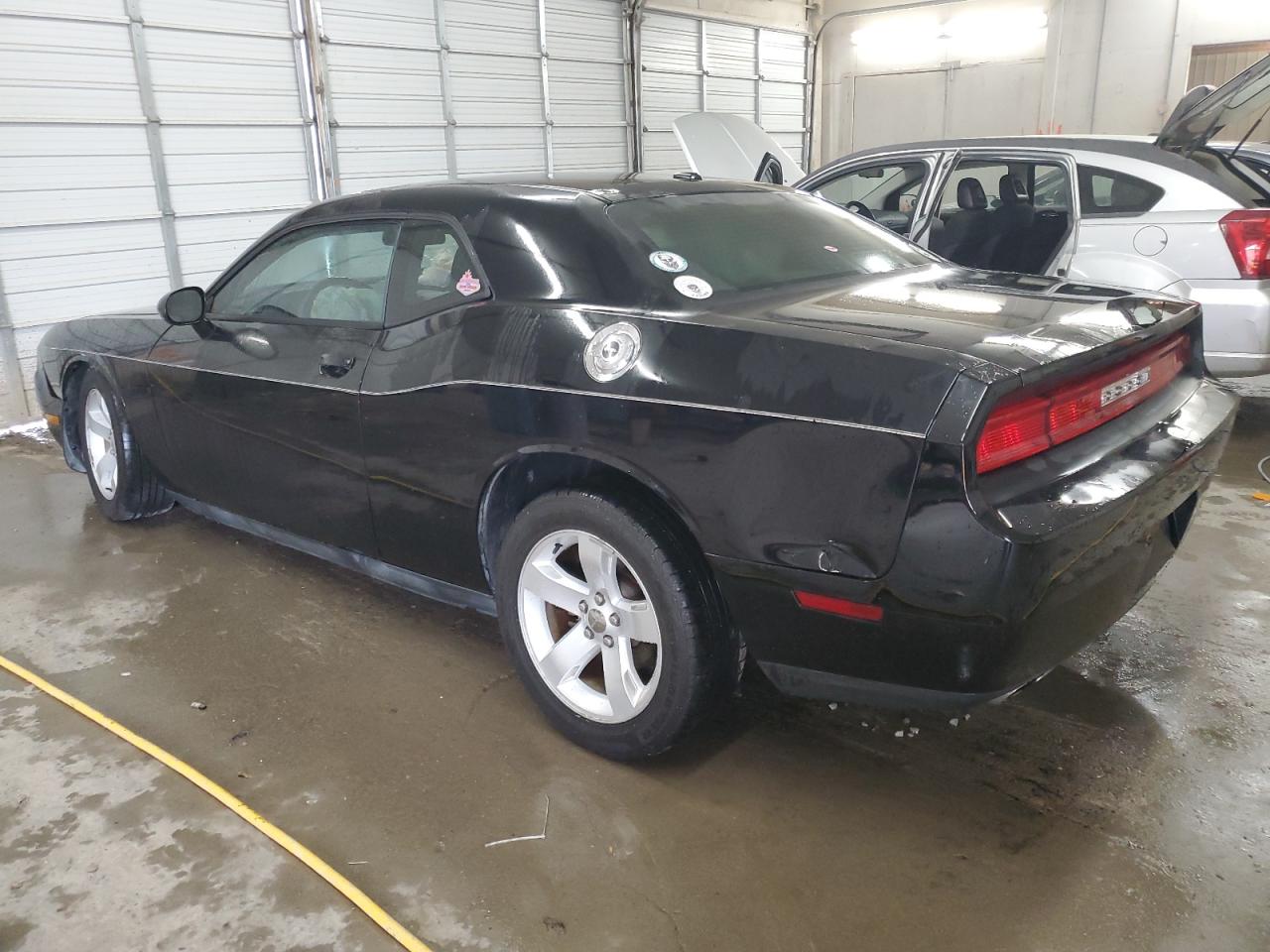 2C3CDYAG1CH146813 2012 Dodge Challenger Sxt