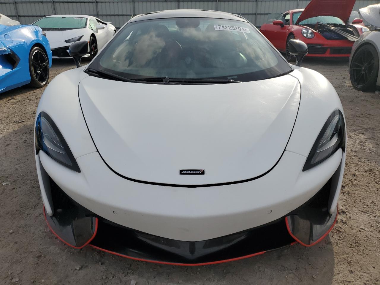 SBM13DAA8HW001701 2017 Mclaren Automotive 570S