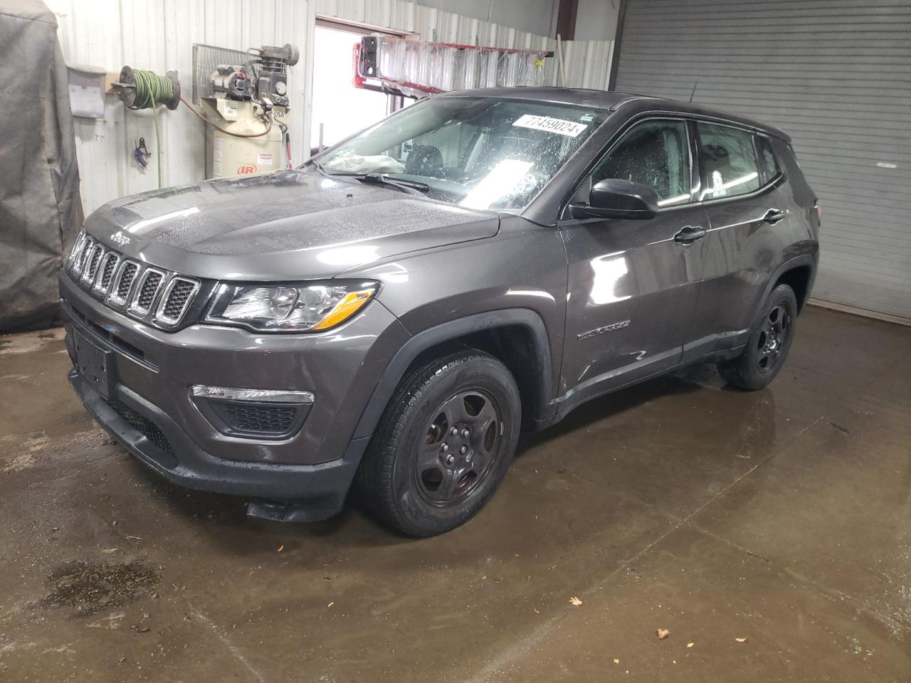 3C4NJCABXJT461358 2018 Jeep Compass Sport