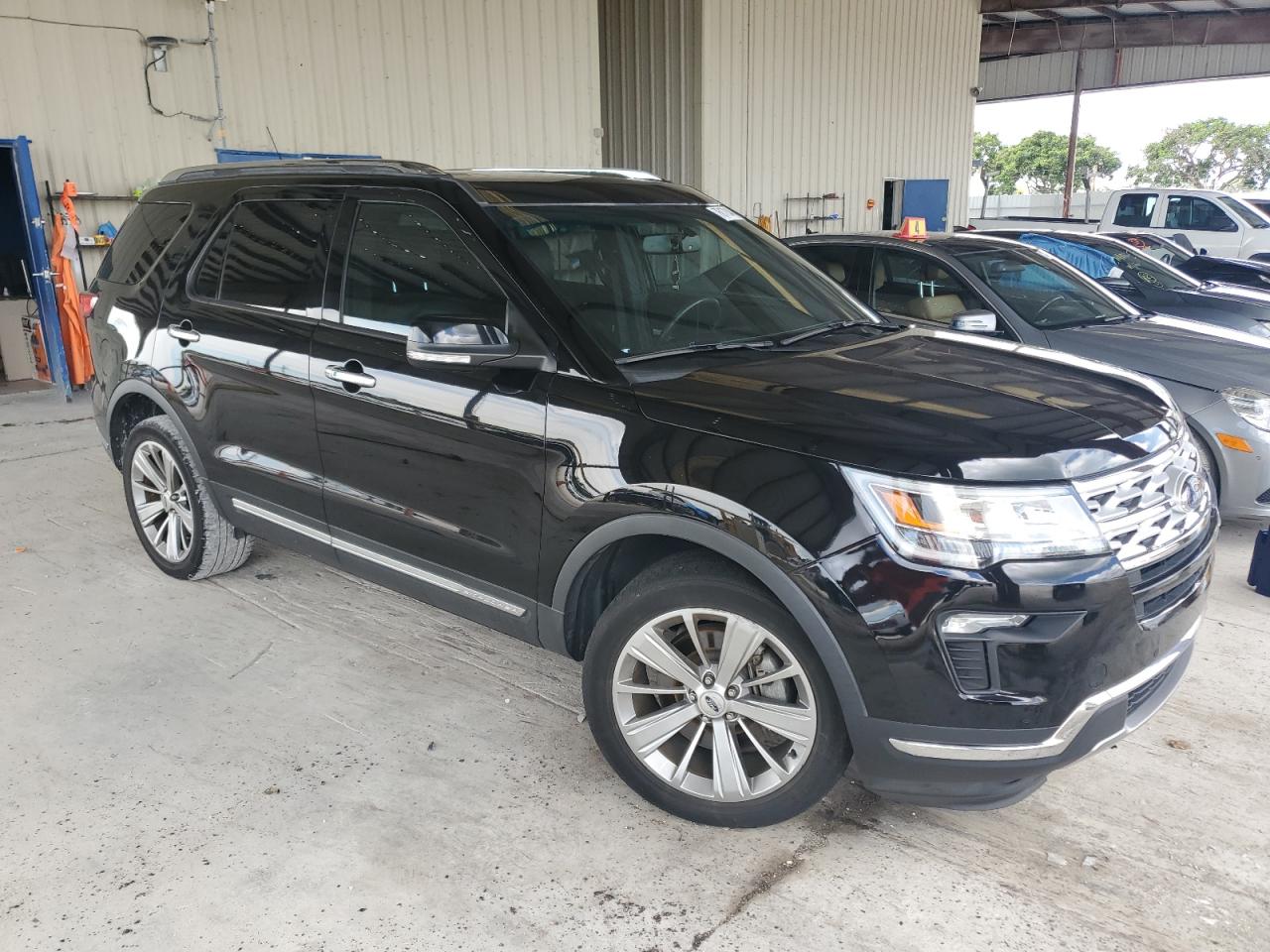 1FM5K8FH6JGA40387 2018 Ford Explorer Limited