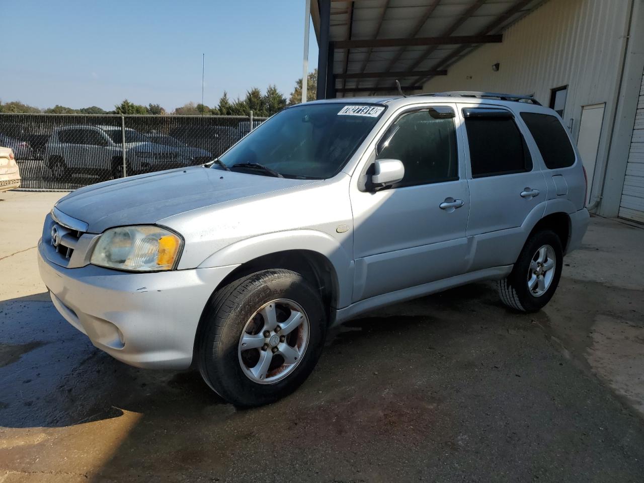 4F2YZ06145KM39819 2005 Mazda Tribute S