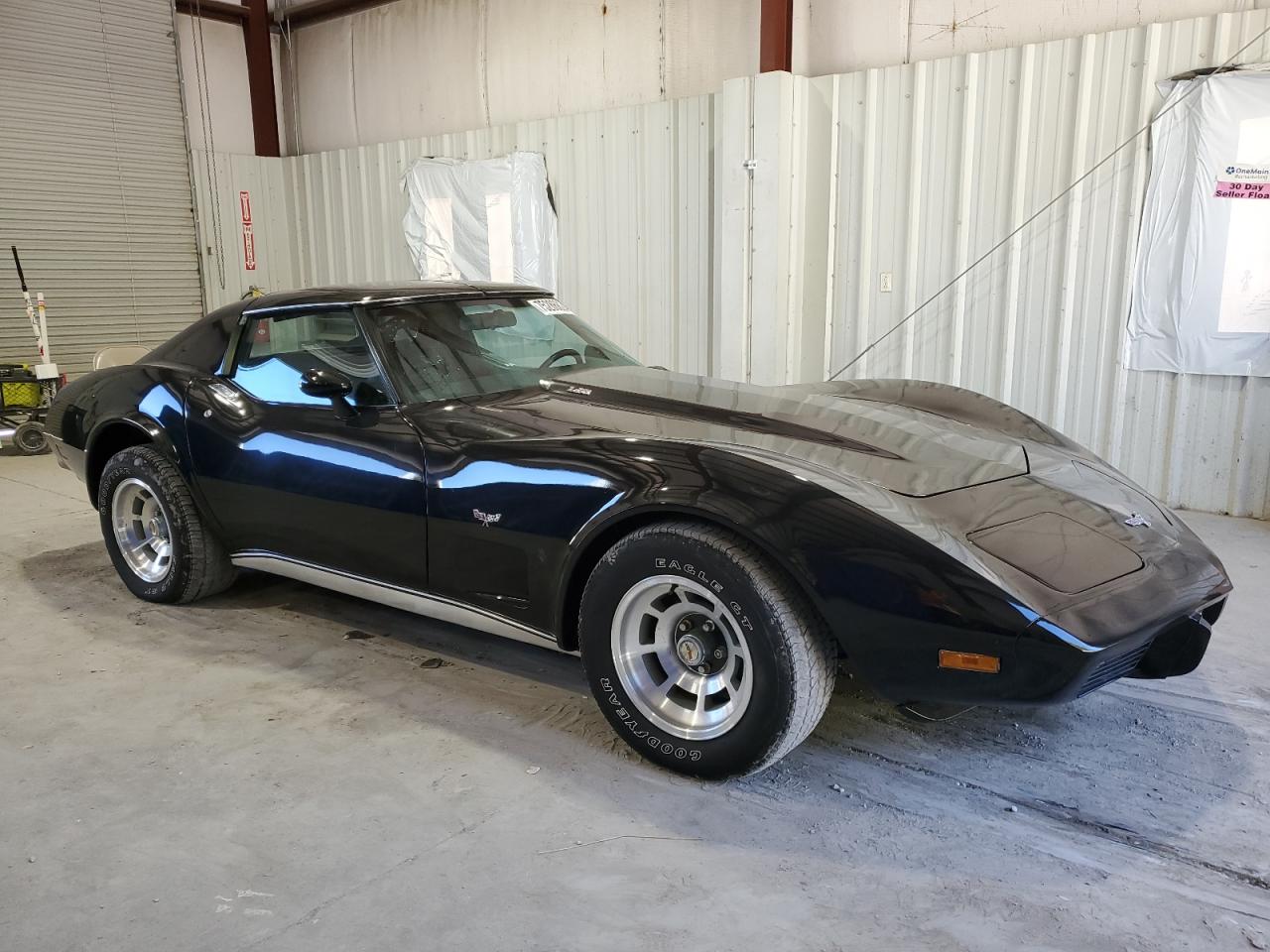 1977 Chevrolet Corvette VIN: 1Z37L7S402307 Lot: 75286824