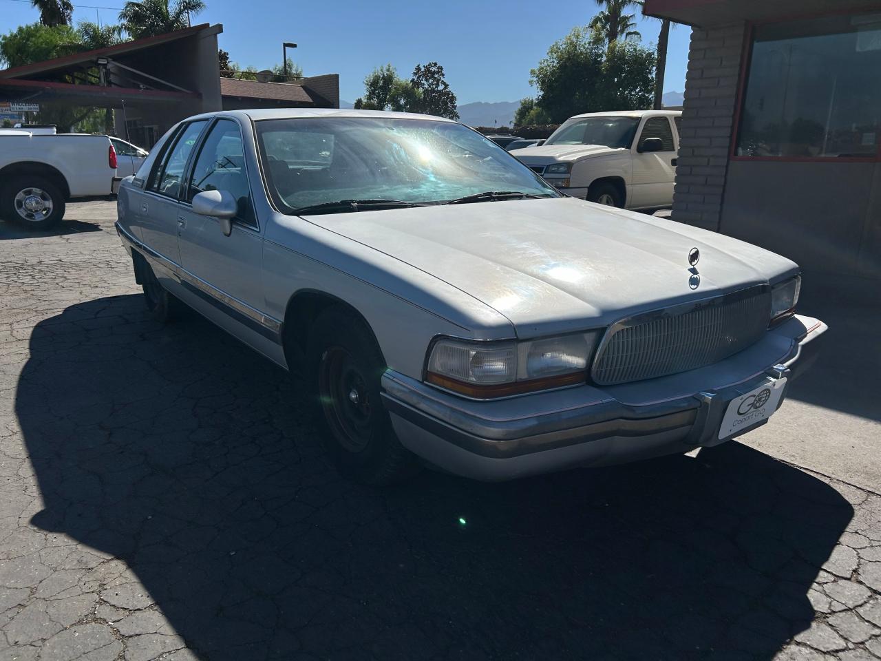 1G4BT5370NR427263 1992 Buick Roadmaster Limited