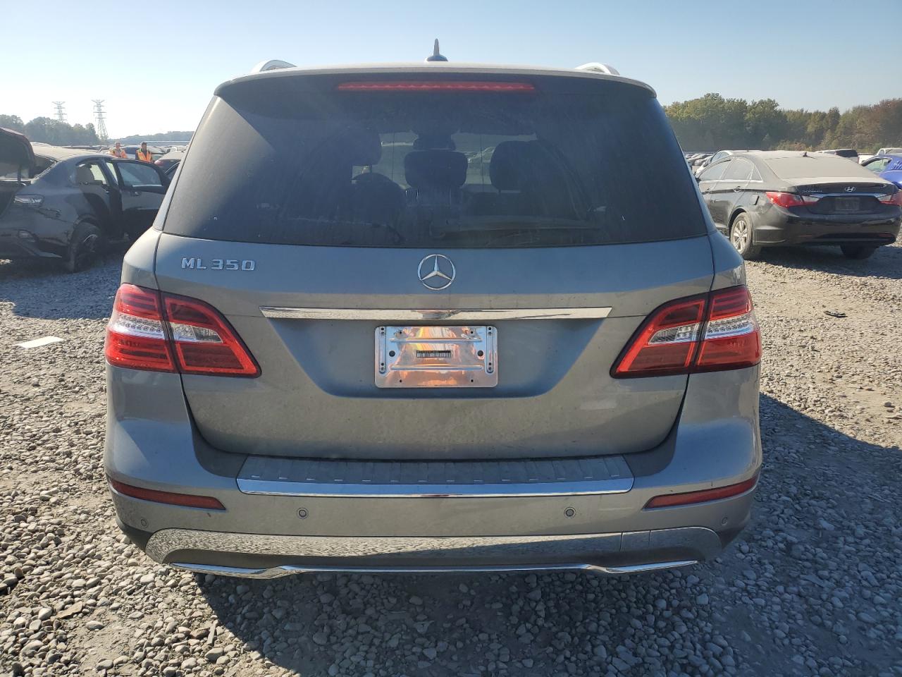 2015 Mercedes-Benz Ml 350 VIN: 4JGDA5JBXFA526808 Lot: 76929014