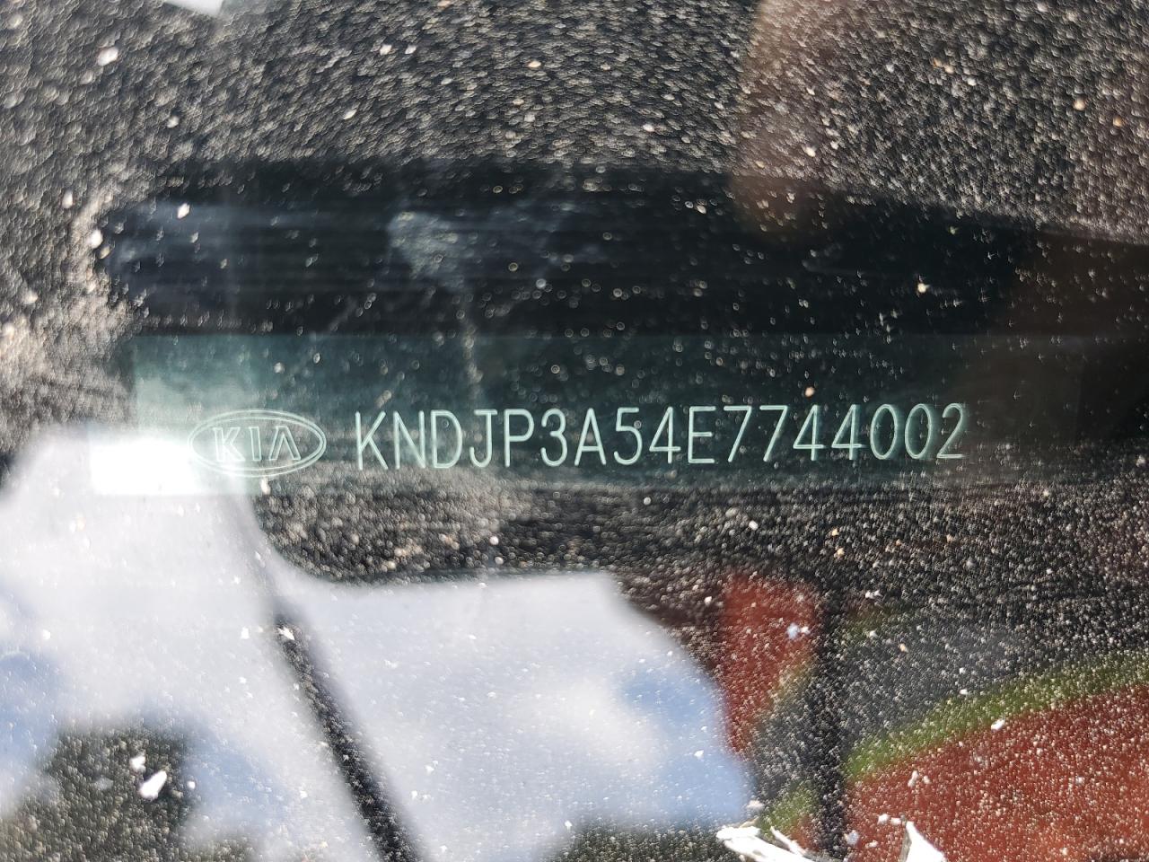 KNDJP3A54E7744002 2014 Kia Soul +