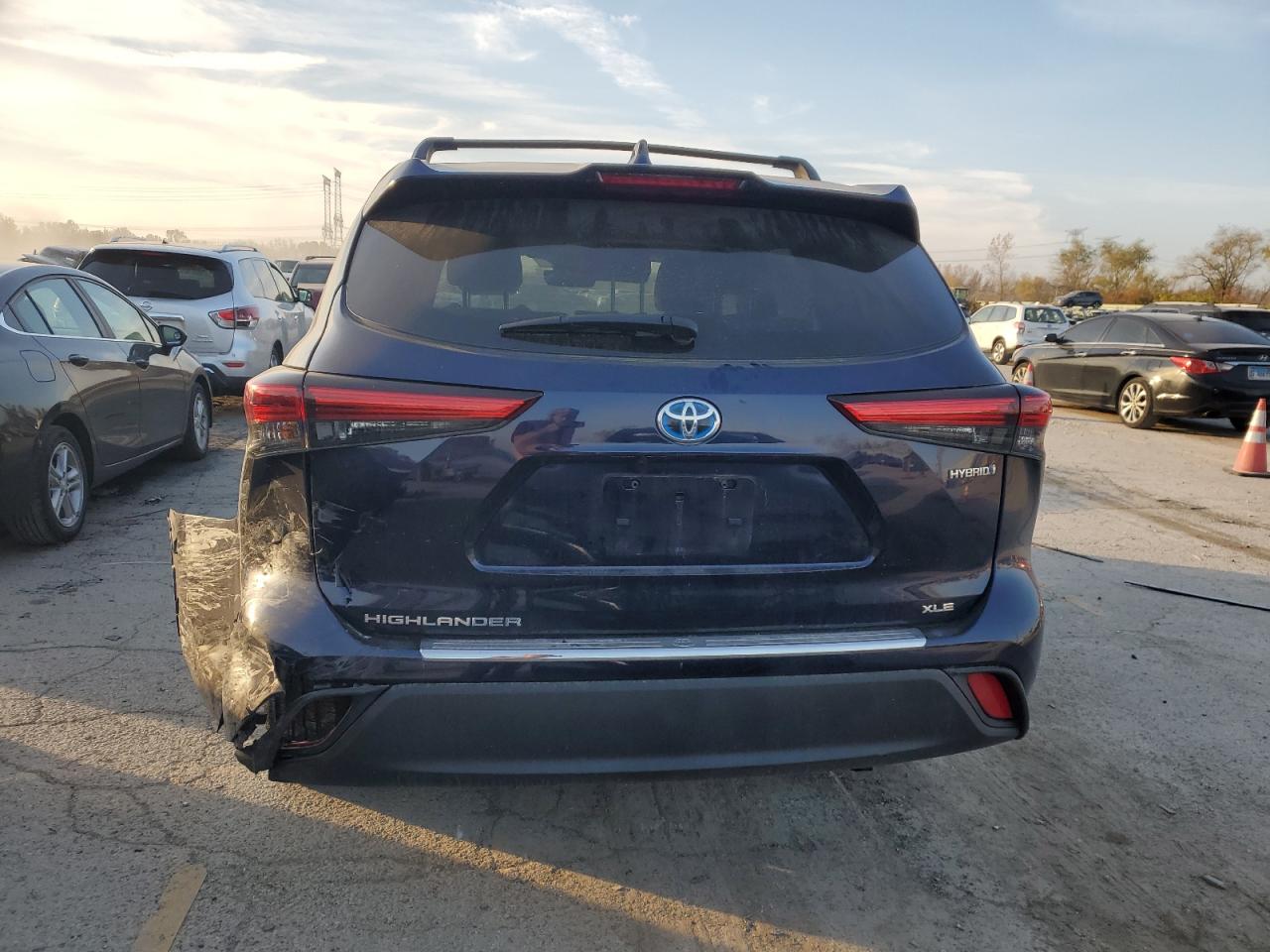 2021 Toyota Highlander Hybrid Xle VIN: 5TDGBRCH2MS534747 Lot: 77378594