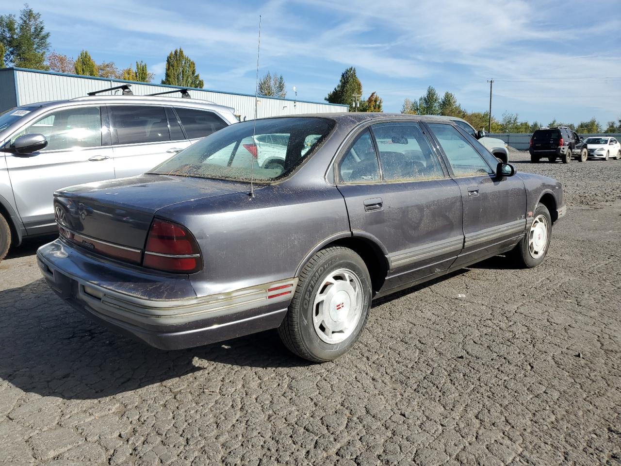 1G3HN53L4PH310087 1993 Oldsmobile 88 Royale