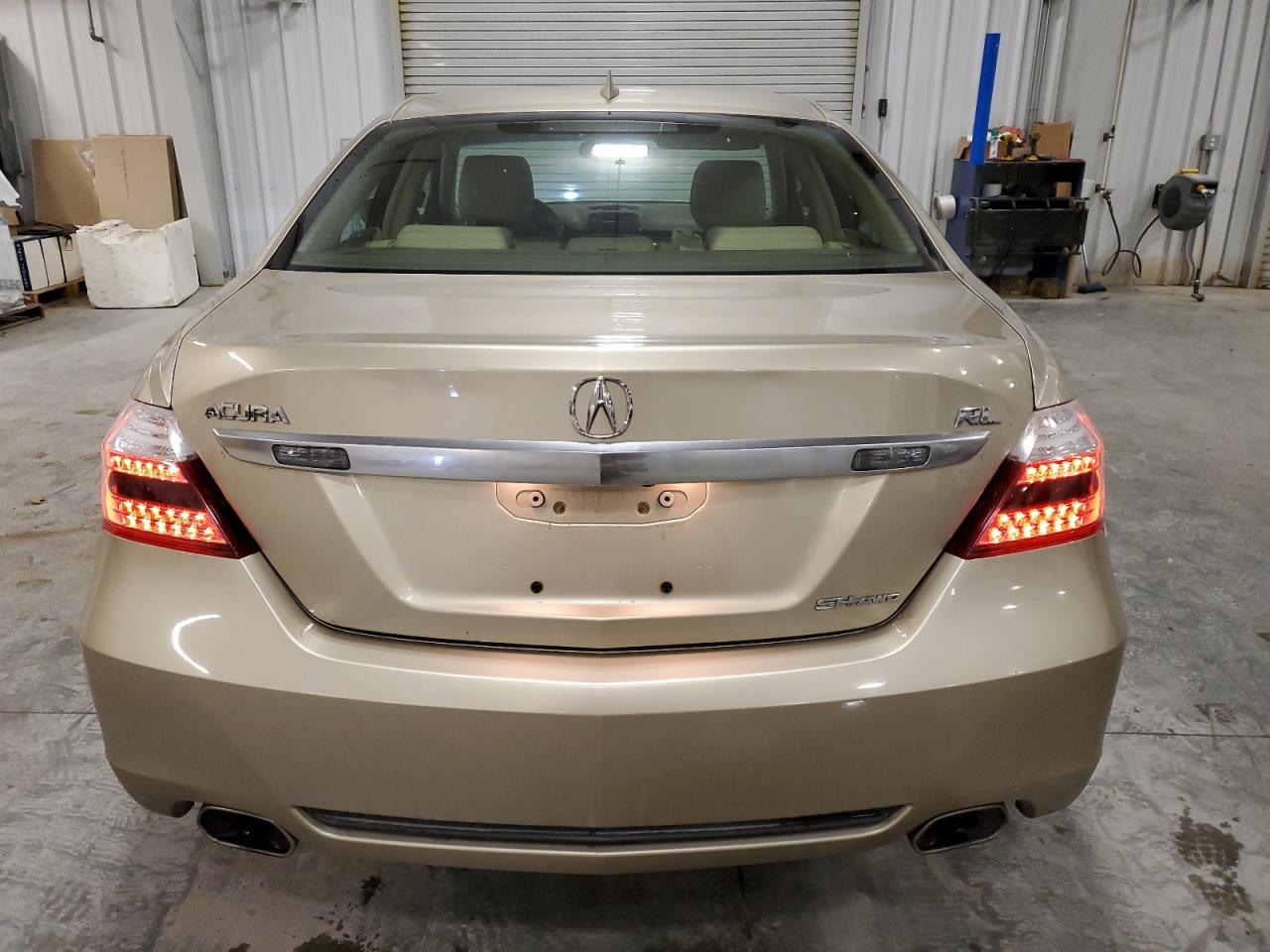 JH4KB26669C001318 2009 Acura Rl