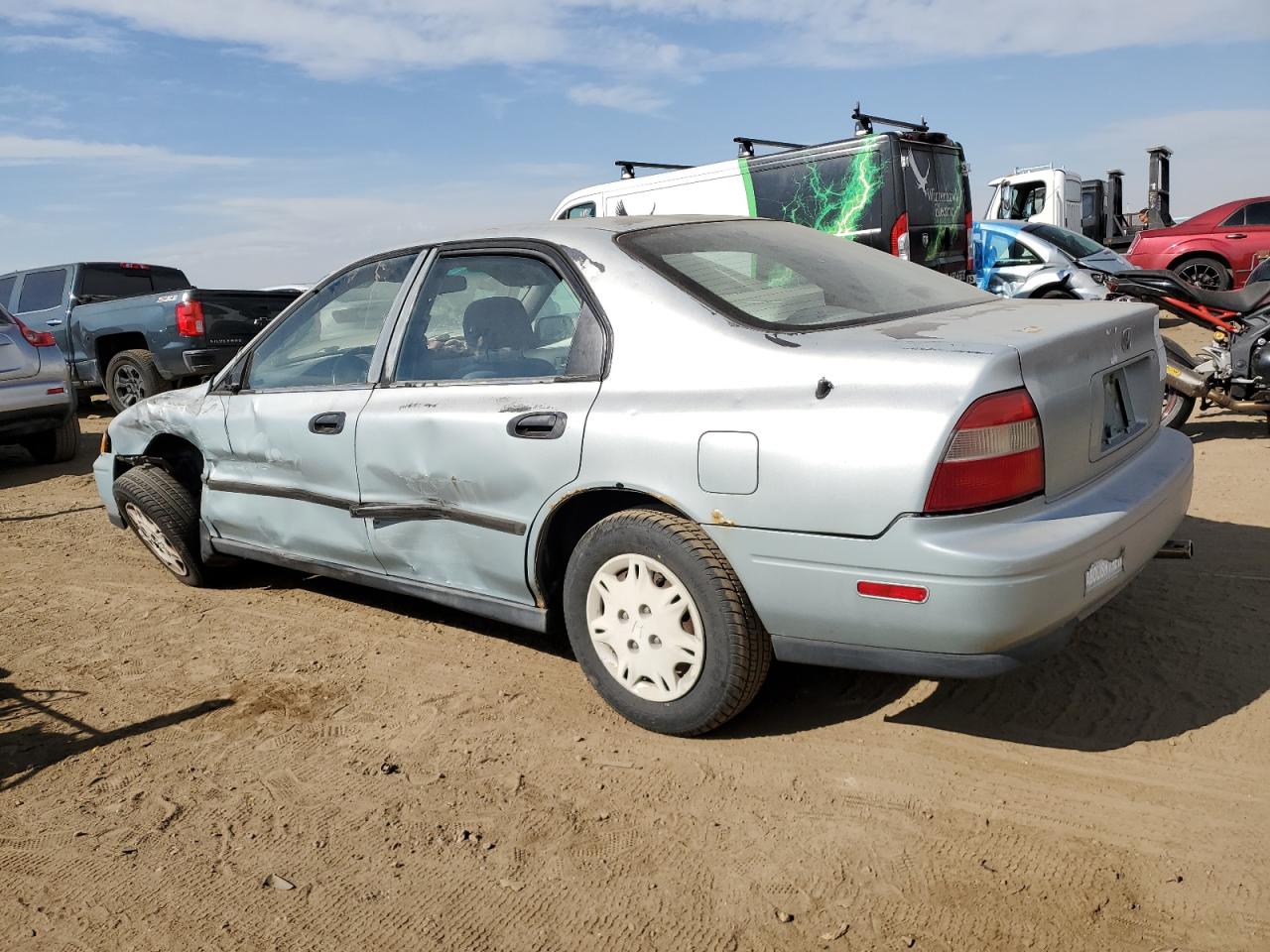 1995 Honda Accord Dx VIN: 1HGCD5523SA108099 Lot: 75456954