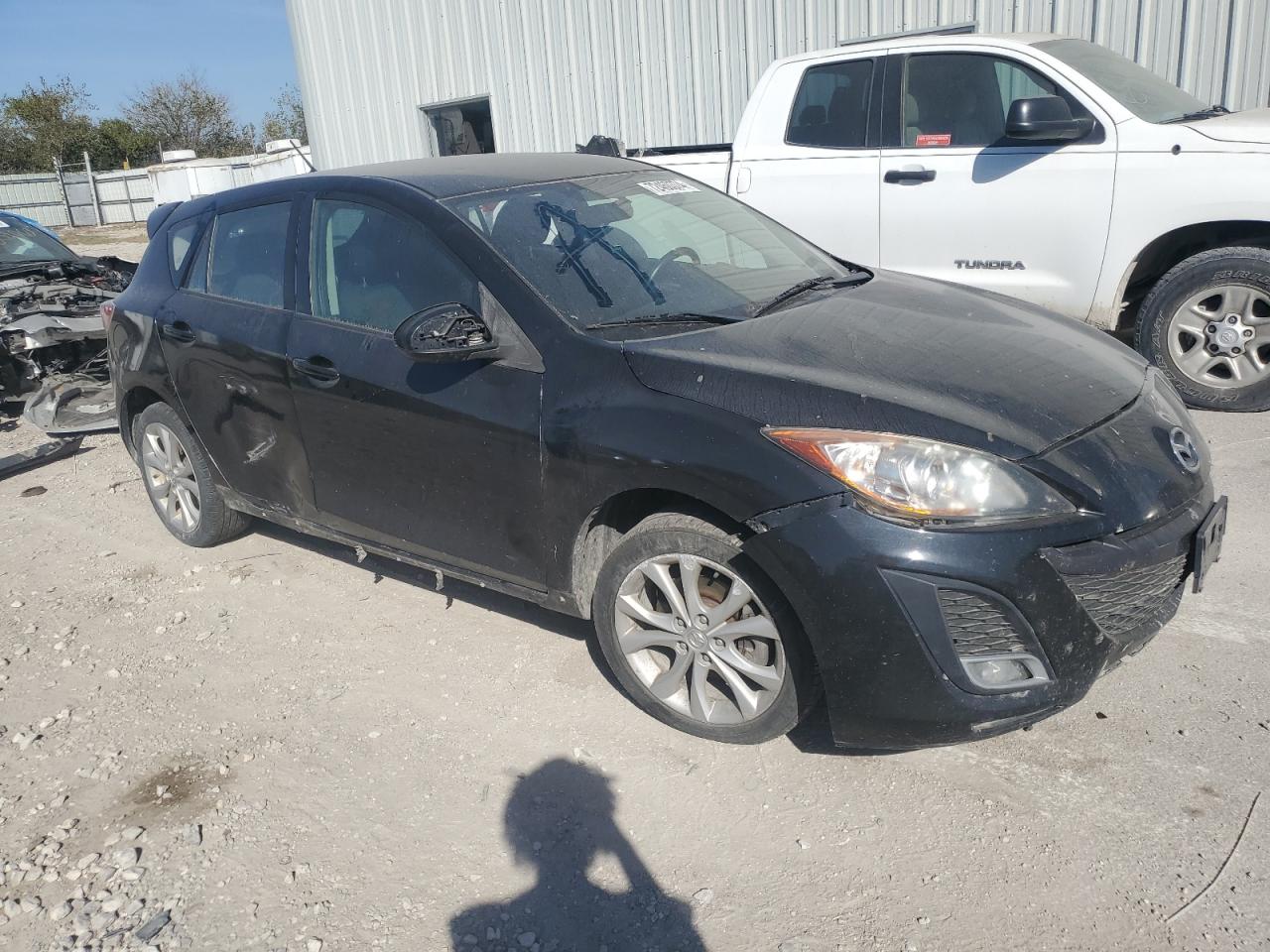 JM1BL1K51B1473742 2011 Mazda 3 S