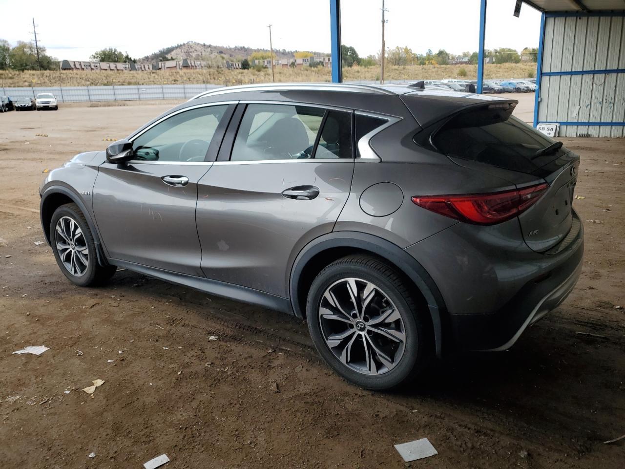 SJKCH5CR2HA034120 2017 Infiniti Qx30 Base