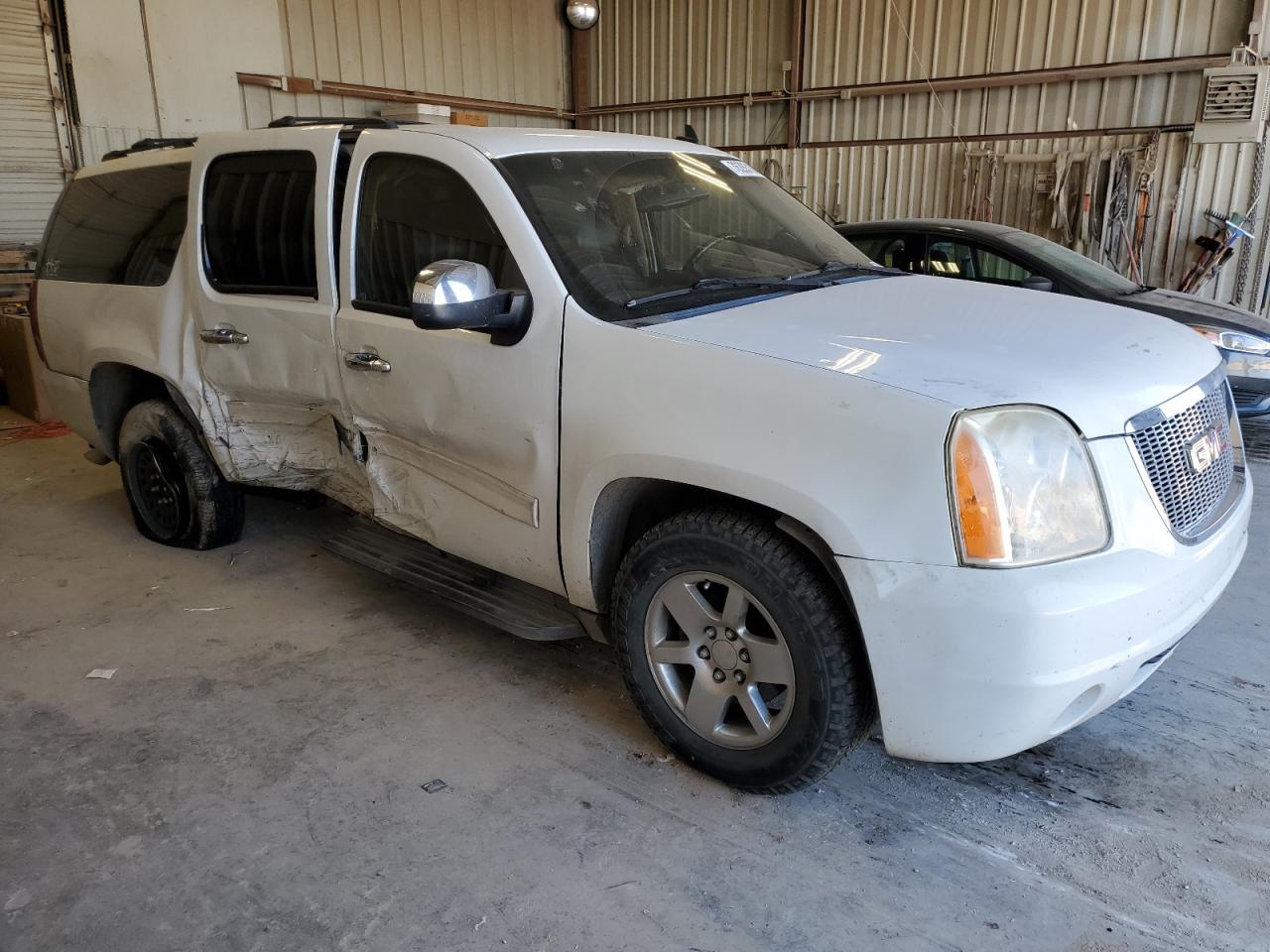 2011 GMC Yukon Xl C1500 Slt VIN: 1GKS1KE04BR356514 Lot: 76293104