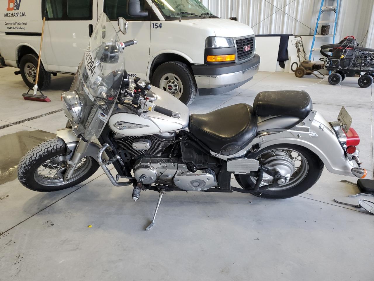 2004 Suzuki Vl800 VIN: JS1VS54A142105571 Lot: 77021294