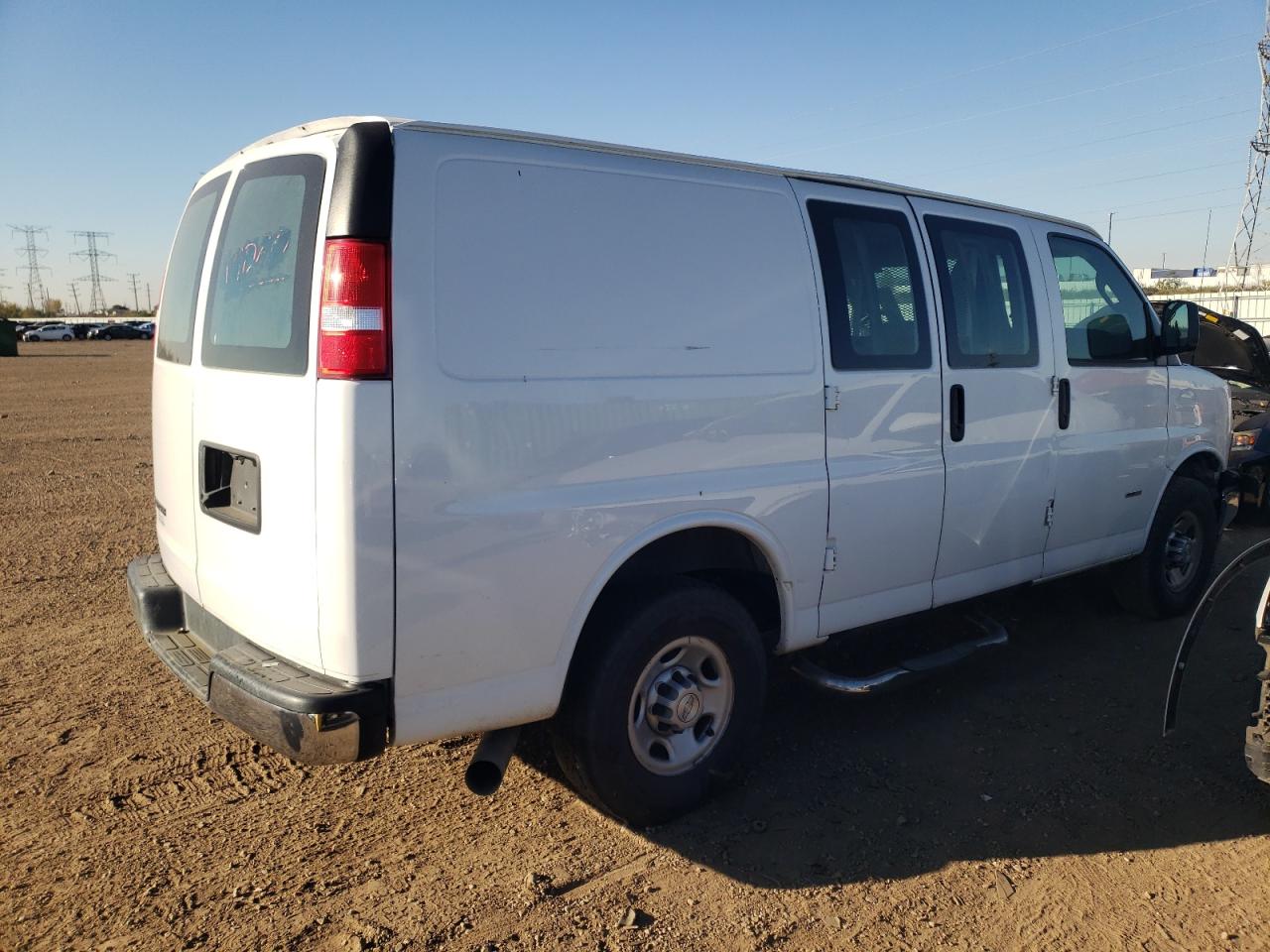 1GCZGGF14K1347095 2019 Chevrolet Express G3500