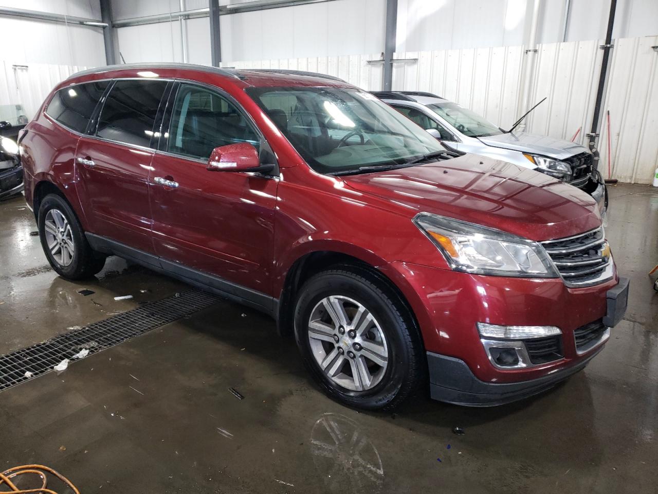 1GNKVHKD4HJ170447 2017 Chevrolet Traverse Lt