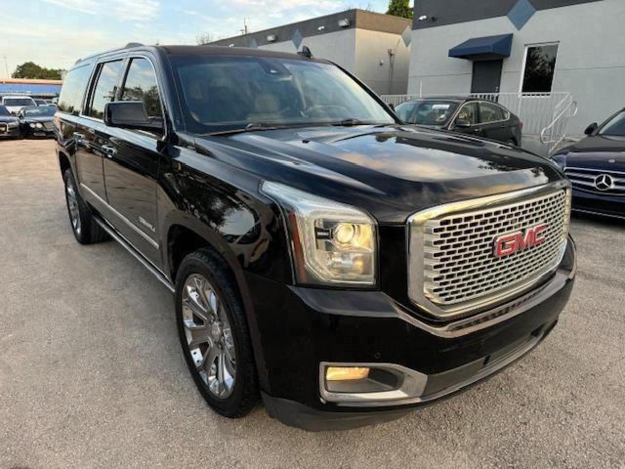 1GKS1JKJ0FR715158 2015 GMC Yukon Xl Denali