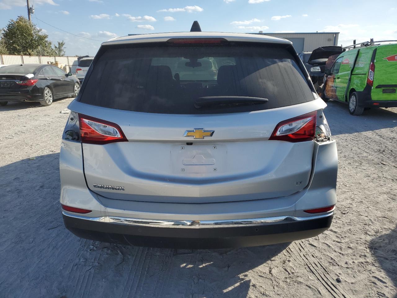 2020 Chevrolet Equinox Lt VIN: 3GNAXKEV9LS617806 Lot: 77800824