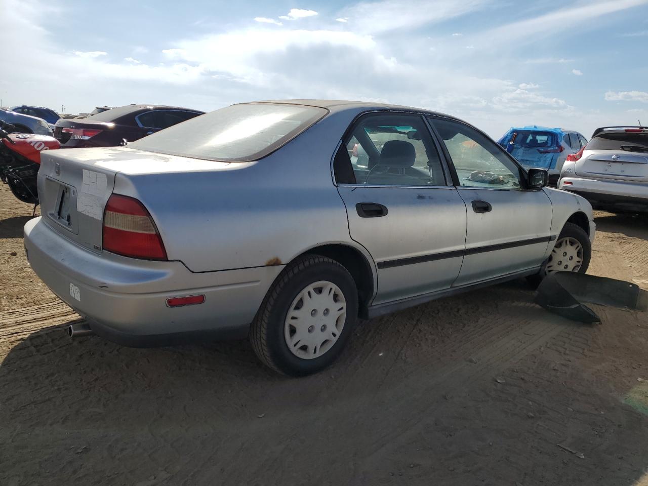 1995 Honda Accord Dx VIN: 1HGCD5523SA108099 Lot: 75456954