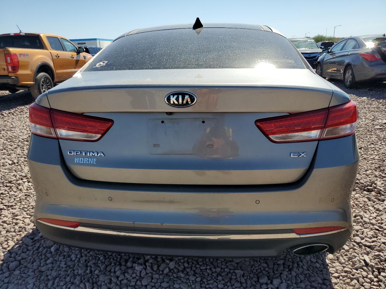 5XXGU4L39HG135665 2017 Kia Optima Ex